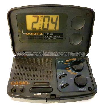 AM/FM Clock Radio Travel Alarm RT-10; CASIO Computer Co., (ID = 3017718) Radio