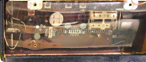 Belair All Transistor Portable Radio ; CBC Charles Brown (ID = 1543898) Radio