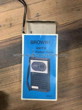 Browni Portable FM/AM Radio Solid State 5050; CBC Charles Brown (ID = 2410058) Radio