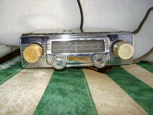 300; Centrum-Radio, (ID = 705231) Car Radio