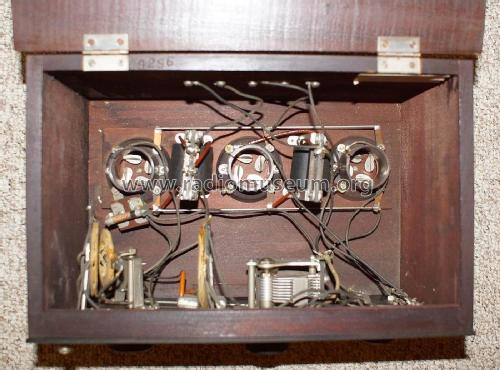 Transcontinental ZR-4; Gimbel Bros., Inc. (ID = 2077622) Radio