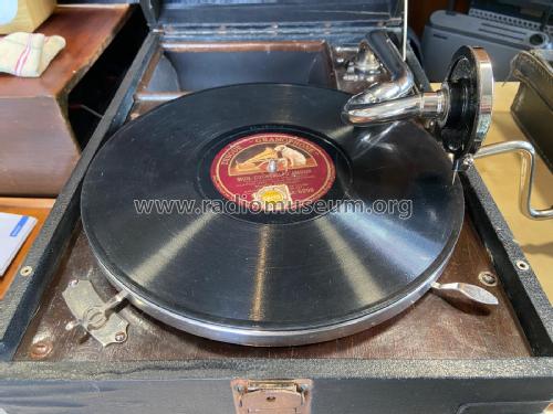 Gramophone portatif No. 101; Cie. Fse. du (ID = 3129589) TalkingM