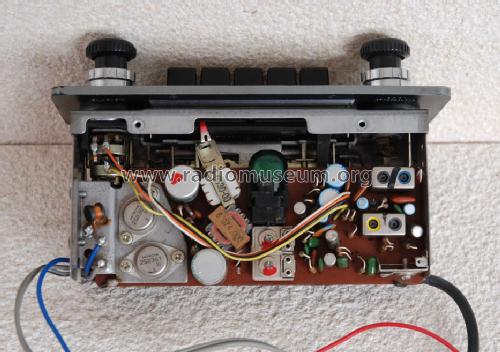 RN 130M; Clarion Co., Ltd.; (ID = 1621043) Car Radio