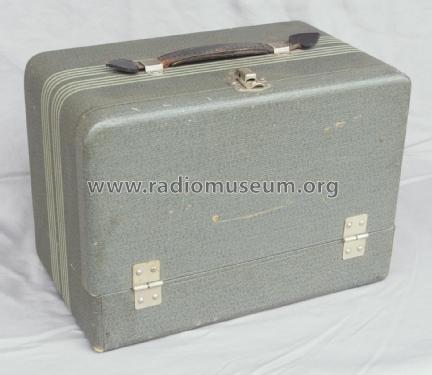 Portable Superheterodyne 985514; Colonial Radio Co.; (ID = 2688659) Radio