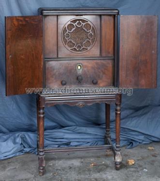 C-4 ; Columbia Phonograph, (ID = 2372536) Radio