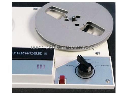 Masterwork M-800; Columbia Records (ID = 2672986) R-Player