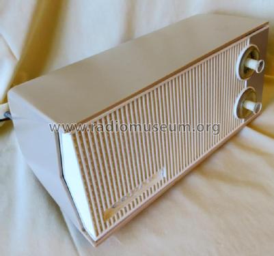 CONAR Transistor Radio 7TUK; Conar Instruments; (ID = 1867345) Radio
