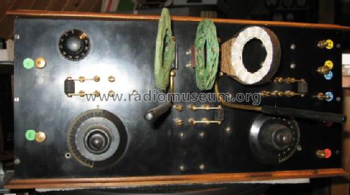 4-tube Receiver before 1930; CONSTRUCTION AMATEUR (ID = 670987) Radio