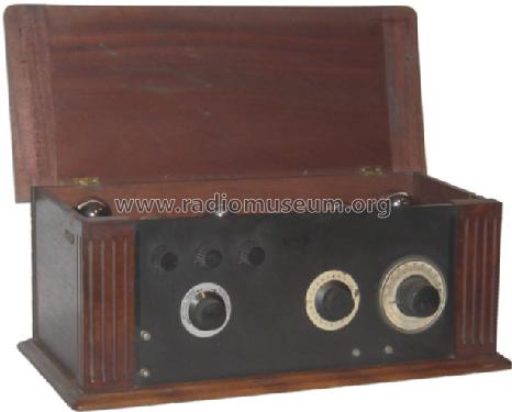 more than 4-tube Receiver before 1930; CONSTRUCTION AMATEUR (ID = 389859) Radio