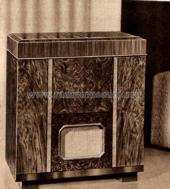 AC Superhet Auto Radiogram 3884; Cossor, A.C.; London (ID = 2937374) Radio