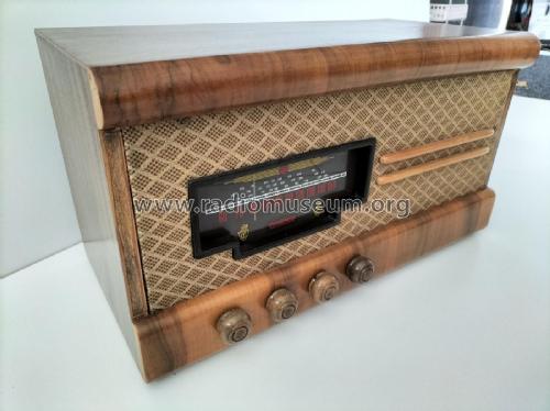Courtenay 26N; Courtenay Brand; (ID = 2721913) Radio