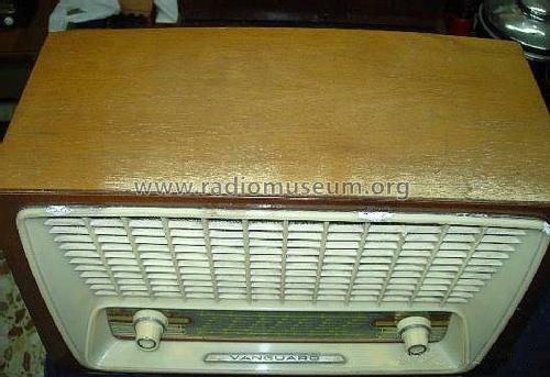 Vanguard ; Cradial; Hospitalet (ID = 1398063) Radio