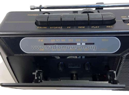 AM/FM Radio Cassette Recorder RC 101; Craig Panorama Inc.; (ID = 2983176) Radio