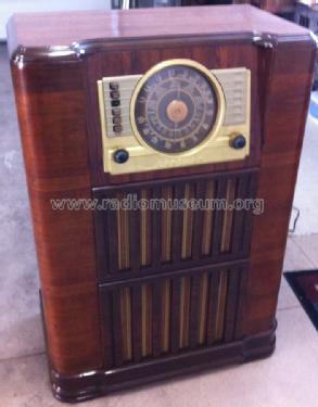 02CP Ch= 70; Crosley Radio Corp.; (ID = 1447593) Radio