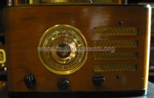 517 Fiver DeLuxe Compact ; Crosley Radio Corp.; (ID = 1392758) Radio