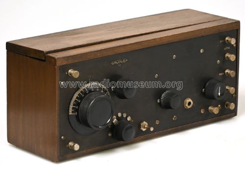 52 ; Crosley Radio Corp.; (ID = 3246209) Radio