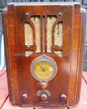 655 Olympia ; Crosley Radio Corp.; (ID = 138862) Radio