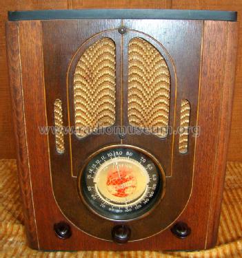 Fiver 517, Cabinet 6K; Crosley Radio Corp.; (ID = 1379183) Radio