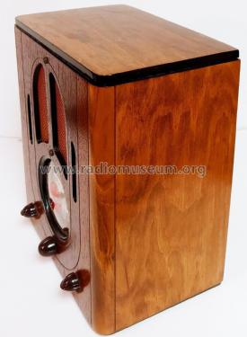 Fiver 517, Cabinet 6K; Crosley Radio Corp.; (ID = 2884213) Radio