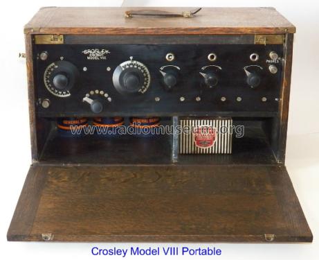 Portable VIII ; Crosley Radio Corp.; (ID = 1535383) Radio