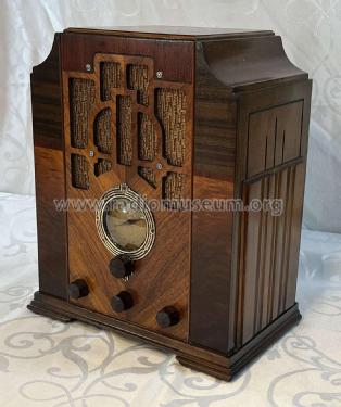 Sixty-One Ch= 6H2; Crosley Radio Corp.; (ID = 2996010) Radio