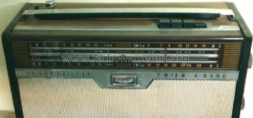 14-Transistor FM/AM 4-Band Radio TRF-1400L; Crown Radio Corp.; (ID = 2473786) Radio