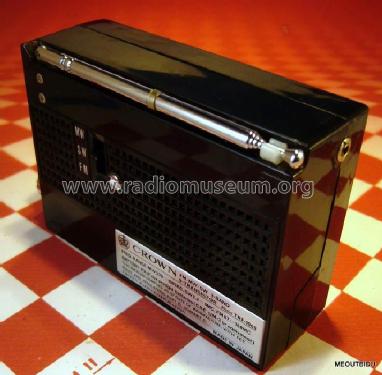 FM-MW-SW 9-Transistor TRF-1900; Crown Radio Corp.; (ID = 876826) Radio