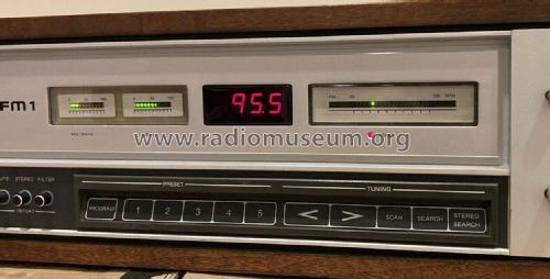 Crown Stereo FM Tuner FM1; International Radio (ID = 2721234) Radio