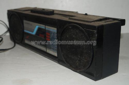Stereo Radio Cassette Recorder P-400; Crown Radio Corp.; (ID = 2981635) Radio