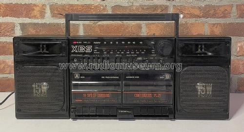 SZ-T89; Crown Radio Corp.; (ID = 2812797) Radio