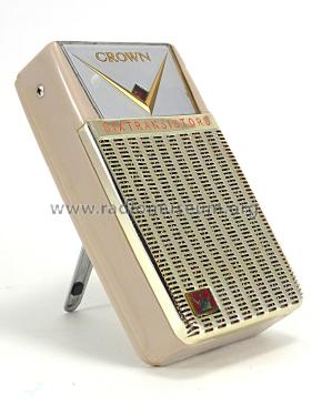 Six Transistors TR-670; Crown Radio Corp.; (ID = 2256075) Radio