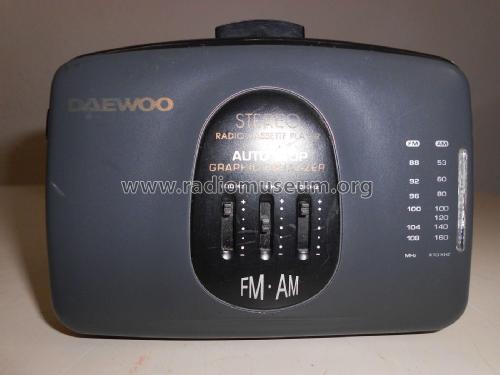 AM/FM Stereo Cassette Player with 3 Band Graphic Equalizer WR-312; Daewoo Electronics (ID = 2290518) Radio