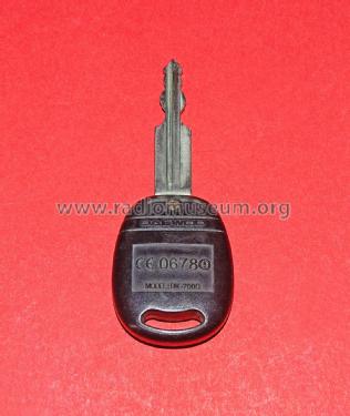 Remote Car Key RK-700S; Daewoo Electronics (ID = 3081235) Altri tipi