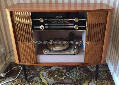 RG151; Decca Brand, Samuel (ID = 2282423) Radio