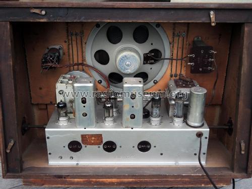 650B; Deco-Radio; Liege (ID = 1910005) Radio