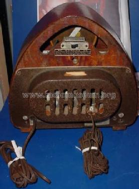 302 ; Detrola; Detroit MI (ID = 376930) Radio