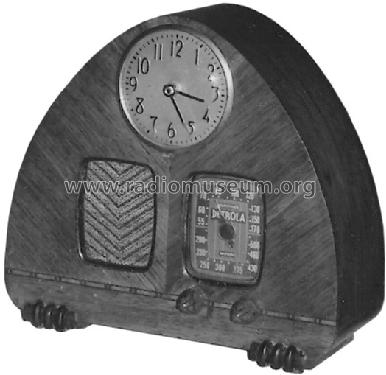 302 ; Detrola; Detroit MI (ID = 719416) Radio