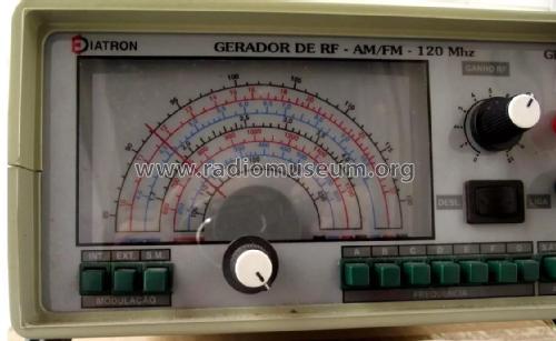 Gerador de RF AM/FM 120MHz- RF Signal Generator GRF-30; Diatron; Sao Paulo (ID = 2139395) Equipment