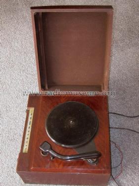 Philco 1253; Dominion Radio & (ID = 2924089) Radio