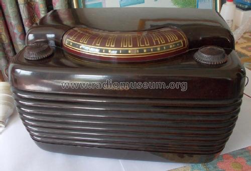 Philco 203; Dominion Radio & (ID = 2873455) Radio