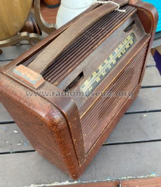 Philco 351; Dominion Radio & (ID = 2884274) Radio