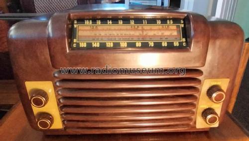 Philco 521; Dominion Radio & (ID = 3096270) Radio