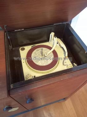 Philco 854; Dominion Radio & (ID = 3049602) Radio