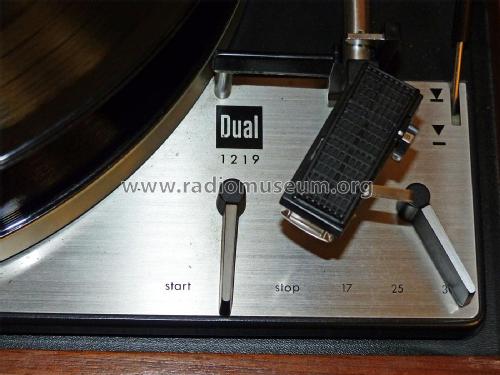 1219/T501; Dual, Gebr. (ID = 2159400) R-Player