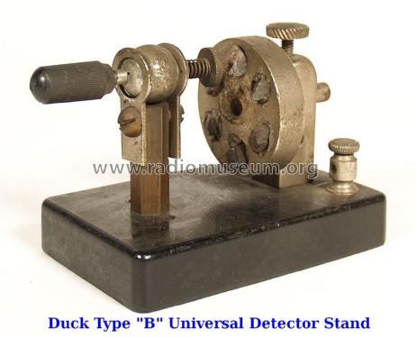 Universal Detector Stand Type B; Duck Co., J.J. and (ID = 1980756) Radio part