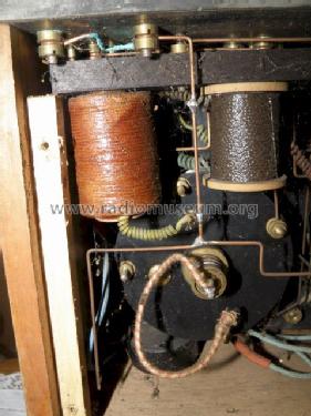 Poste à 5 lampes forme piano A5; Ducretet -Thomson; (ID = 1012717) Radio
