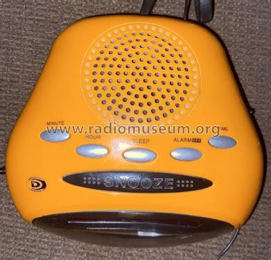 AM/FM Digital Clock Radio CR-500; Durabrand Wal-Mart; (ID = 2911050) Radio