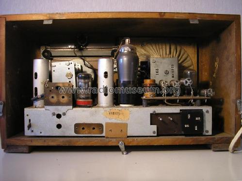 U-243; Dux Radio AB; (ID = 934883) Radio