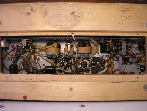 V305; Dux Radio AB; (ID = 1615565) Radio