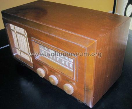Viking 51-40 ; Eaton Co. Ltd., The (ID = 1027267) Radio